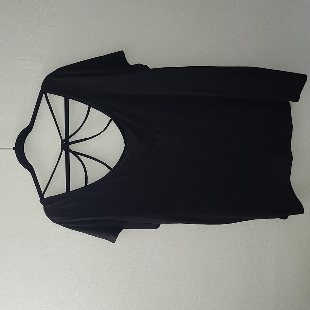 NWT - Torrid strappy back tee